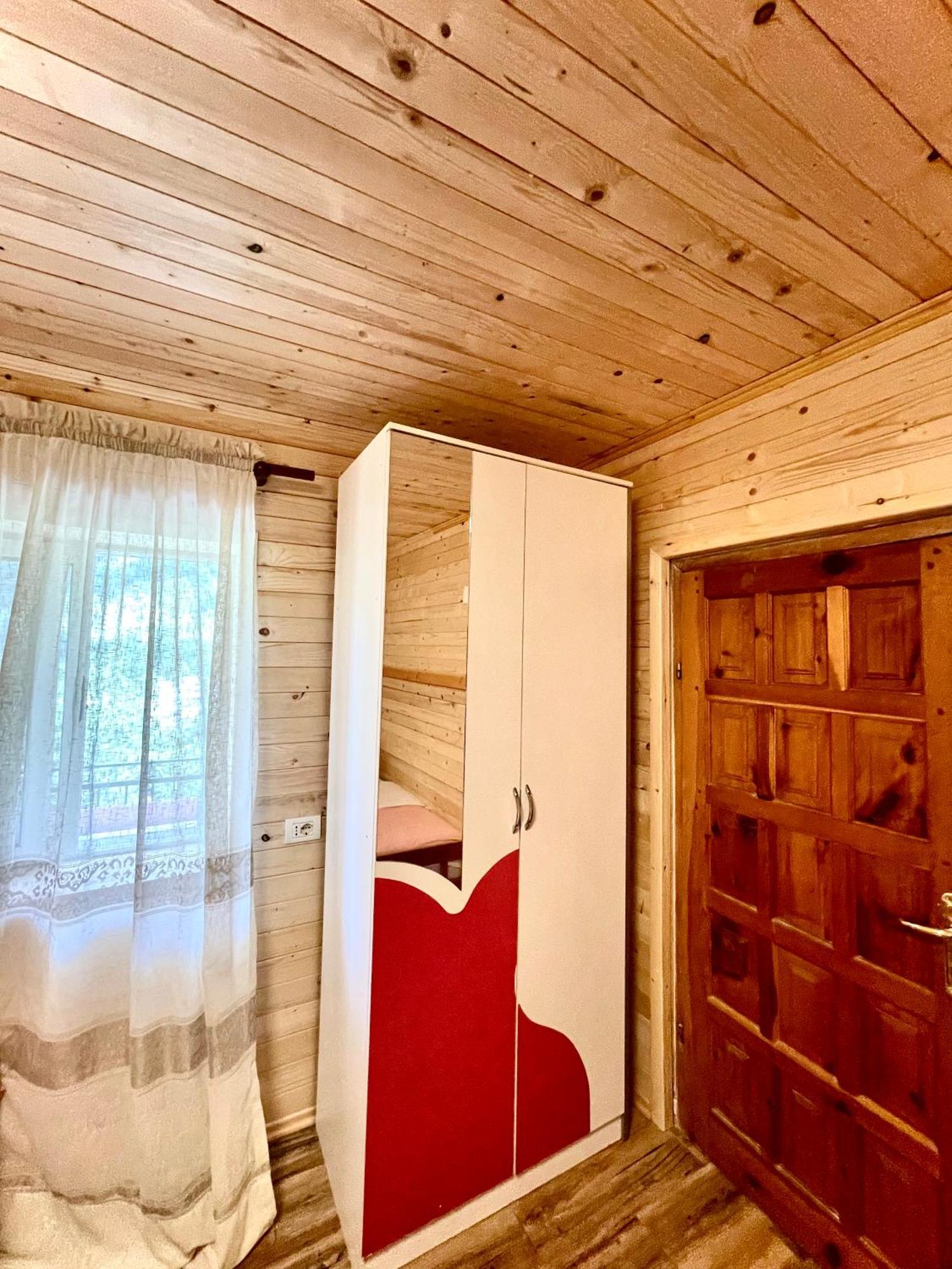 Lazer Cardaku Bed and breakfast Valbone